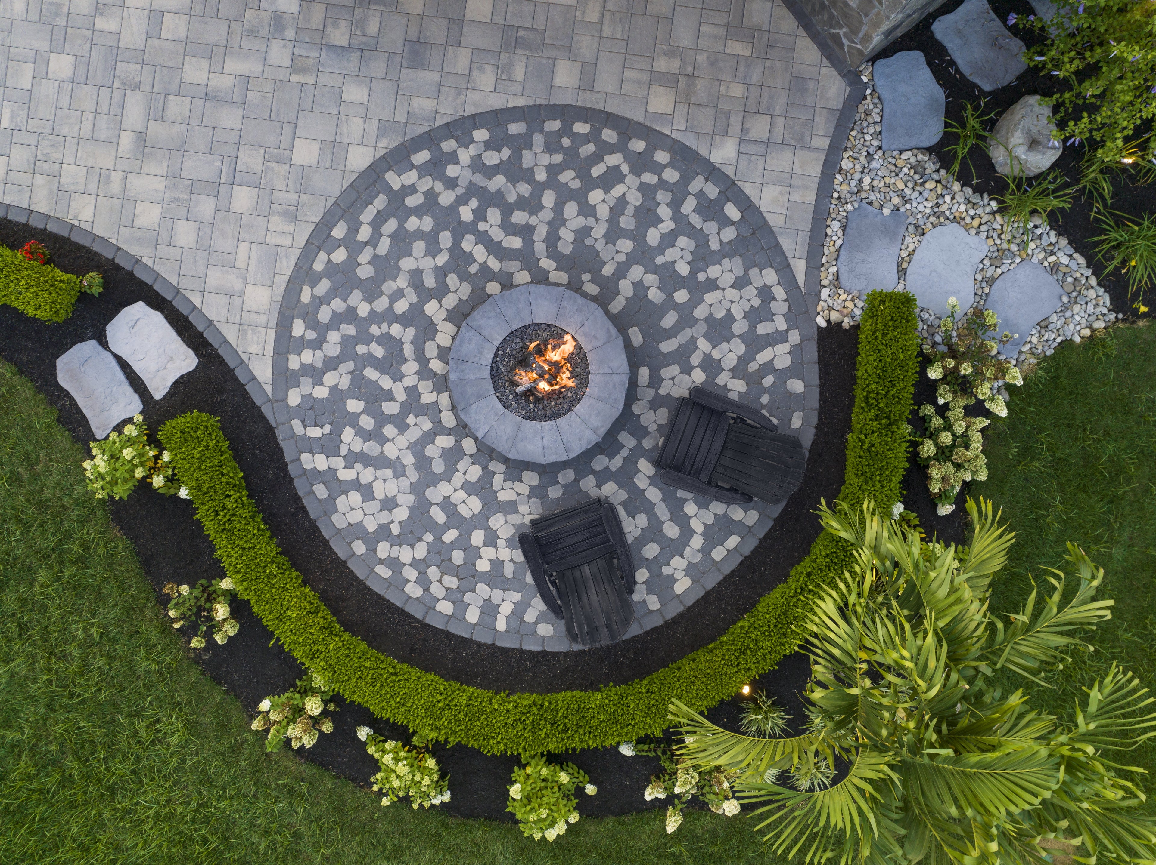 Techo-Bloc Antika Smooth pavers - Onyx Black (60mm), 87 sqft/pallet