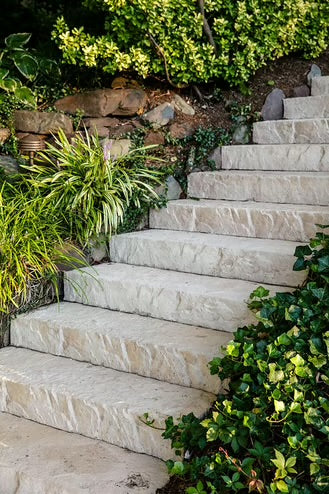 Techo-Bloc Rocka 60" Step - Rock Garden Brown
