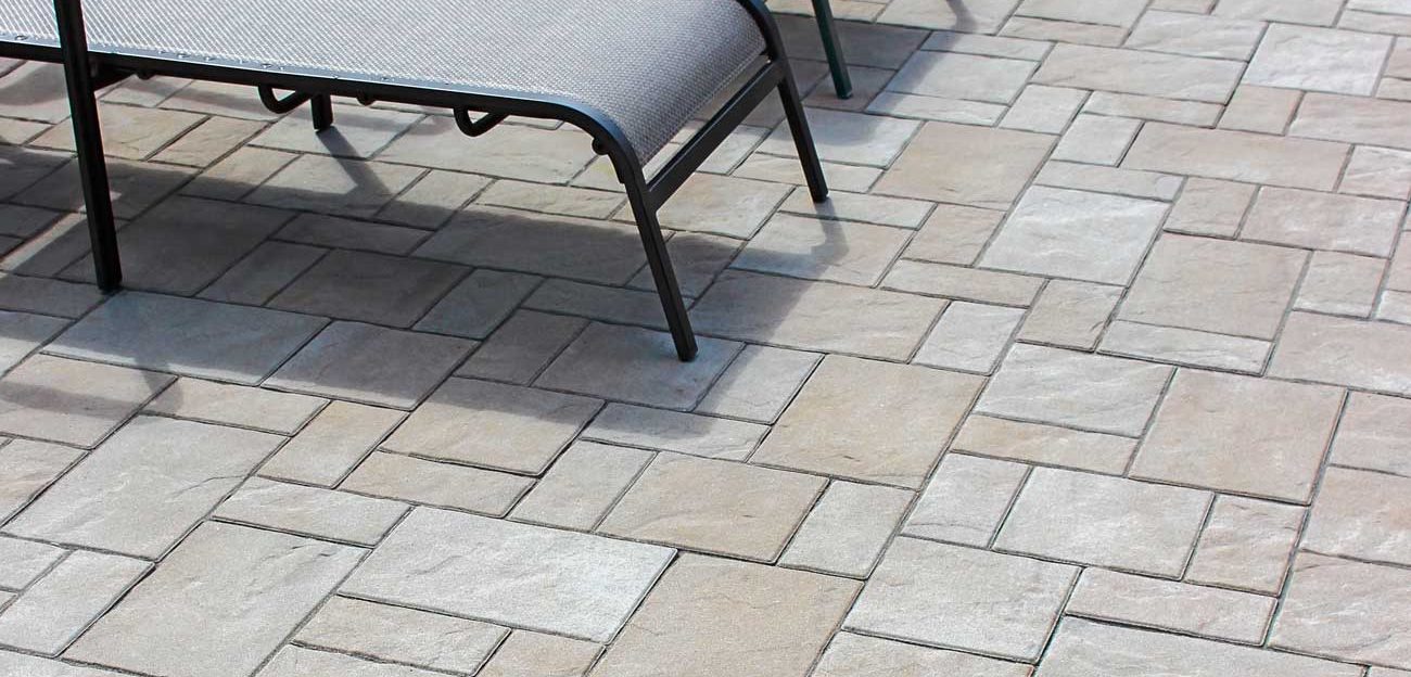 Unilock Treo Flagstone Rdm Pavers -  Fossil