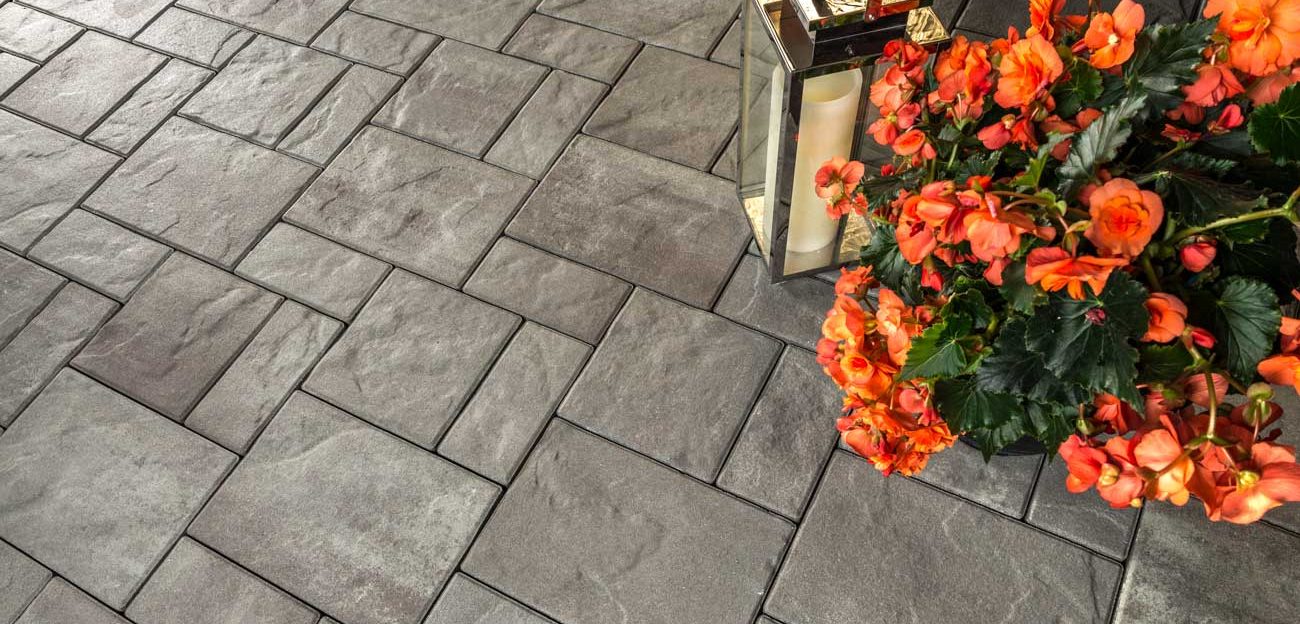 Unilock Treo Flagstone Rdm Pavers -  Fossil