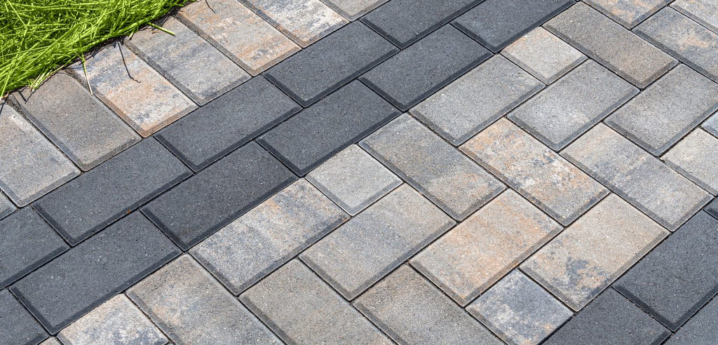 Unilock Holland Premier Small Rectangle Paver - Steel Mountain